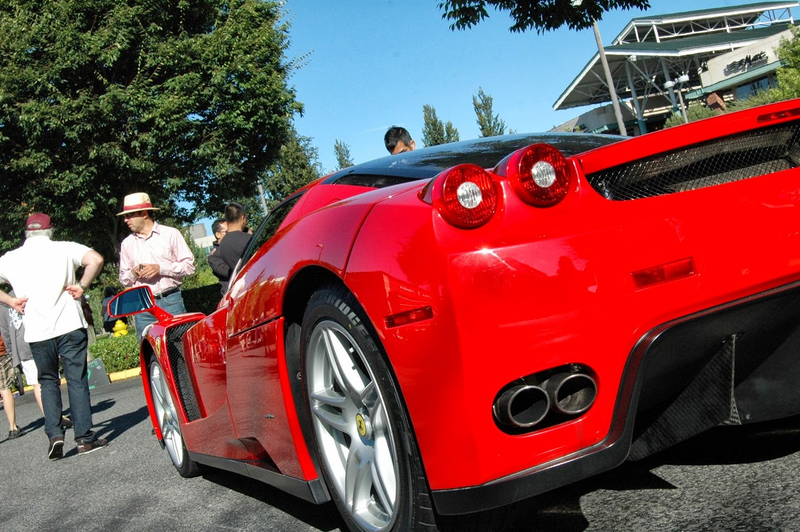 Illustration for article titled Exotics at Redmond Town Center - Pictures and Video